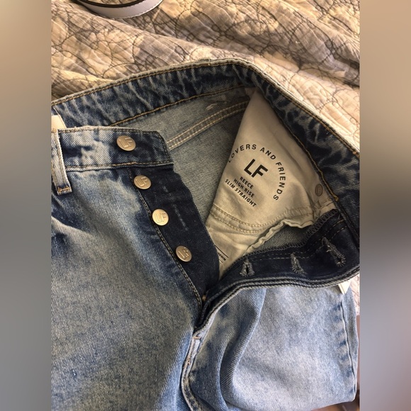 Lovers + Friends NWT Classic Blue Straight Leg Jeans - Picture 3 of 13